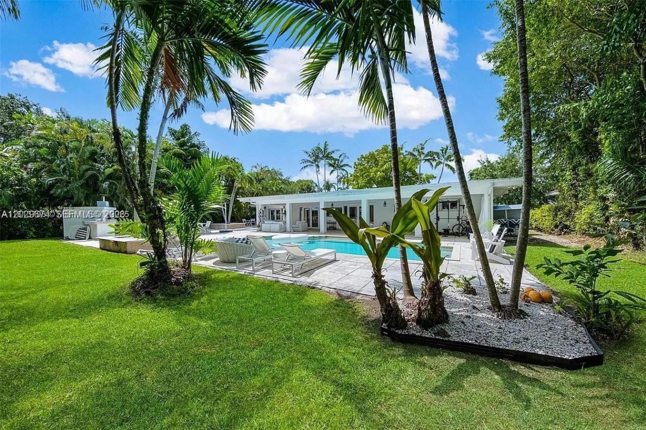 1255 NE 93rd St , Miami Shores, FL 33138 Photo