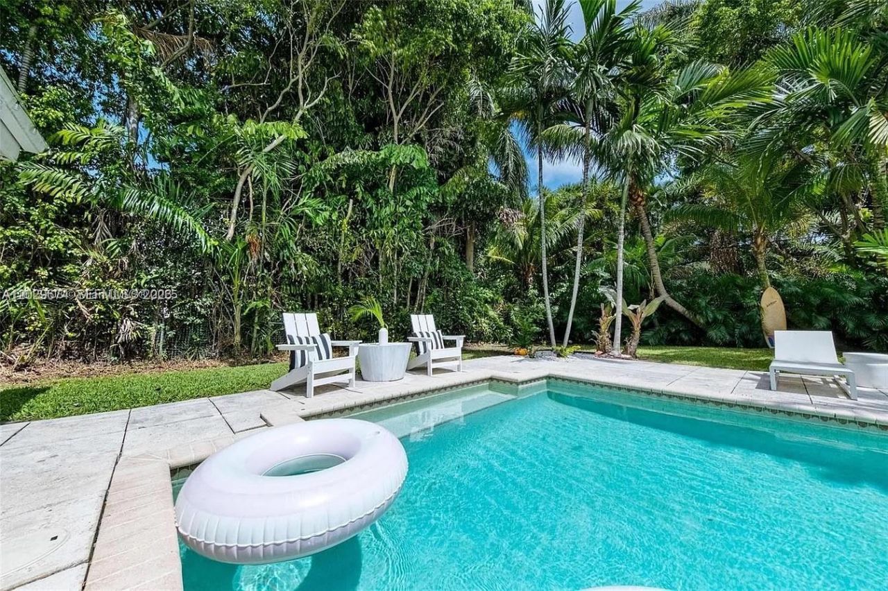 1255 NE 93rd St , Miami Shores, FL 33138 Photo