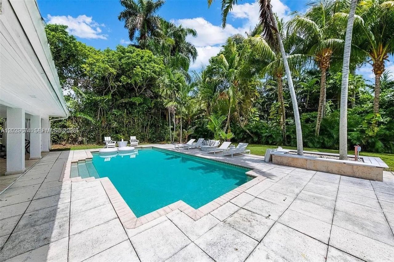 1255 NE 93rd St , Miami Shores, FL 33138 Photo