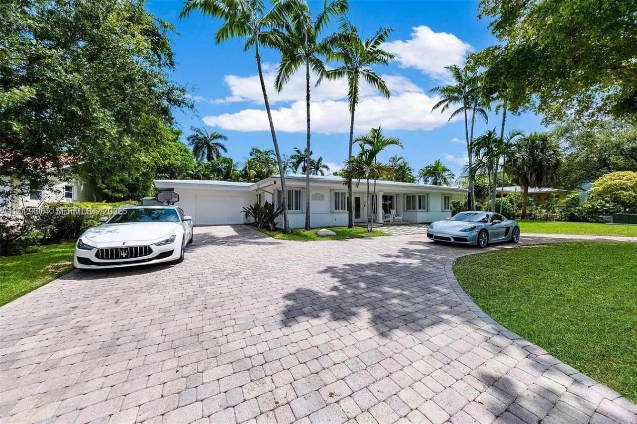 1255 NE 93rd St , Miami Shores, FL 33138 Photo