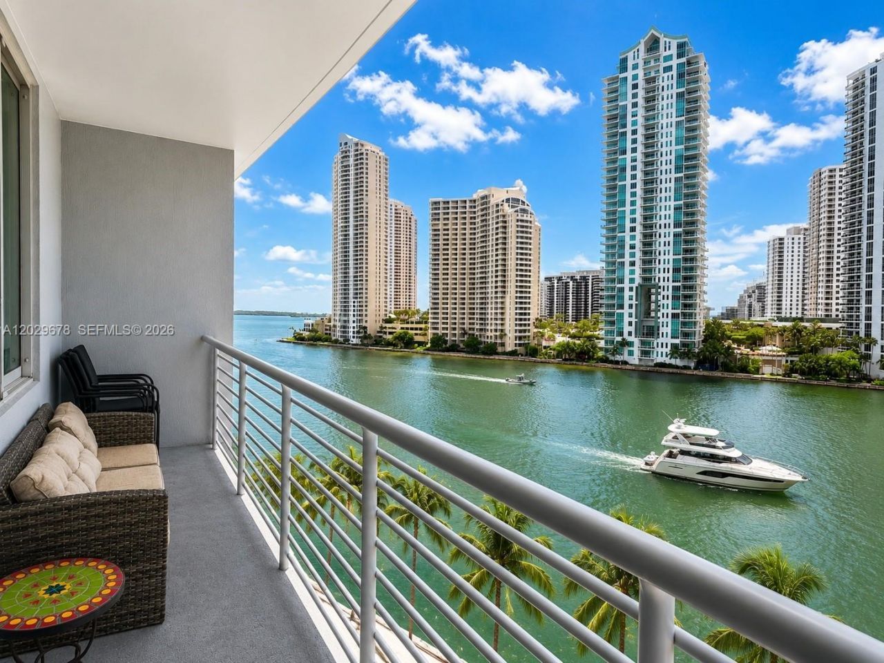 325 S Biscayne Blvd , Unit 717, Miami, FL 33131 Photo