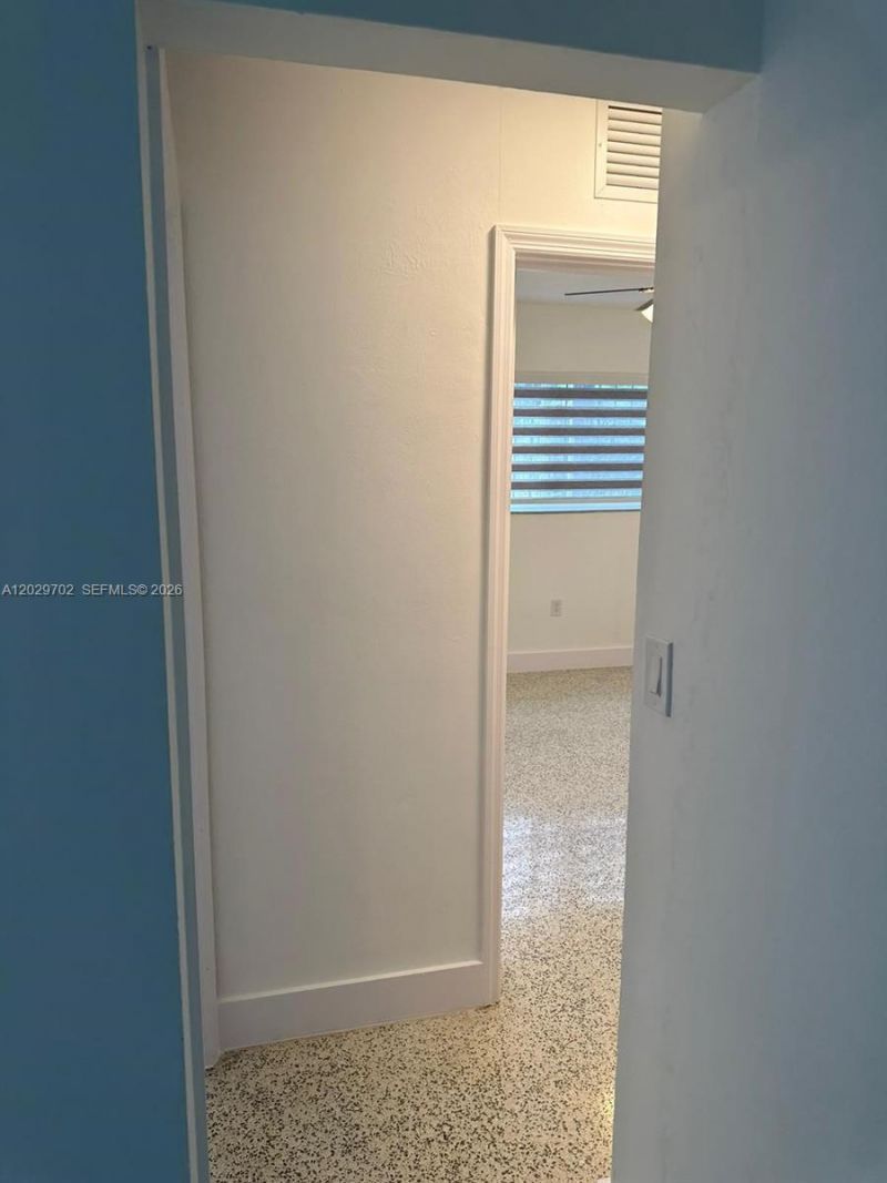 7073 SW 4th St , Unit 1, Miami, FL 33144 Photo