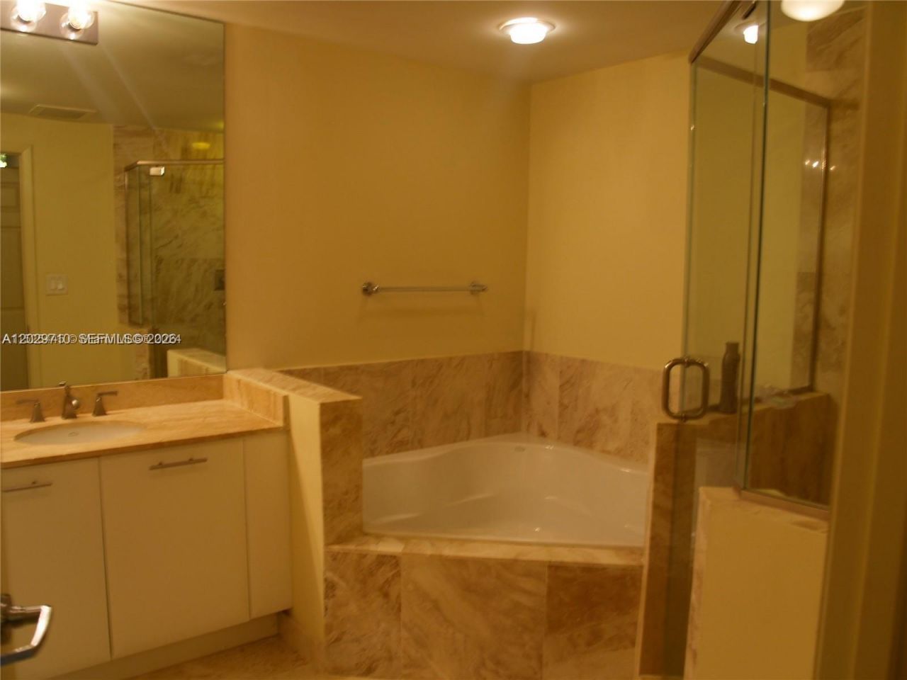 510 NW 84 Th Av , Unit 324, Plantation, FL 33324 Photo