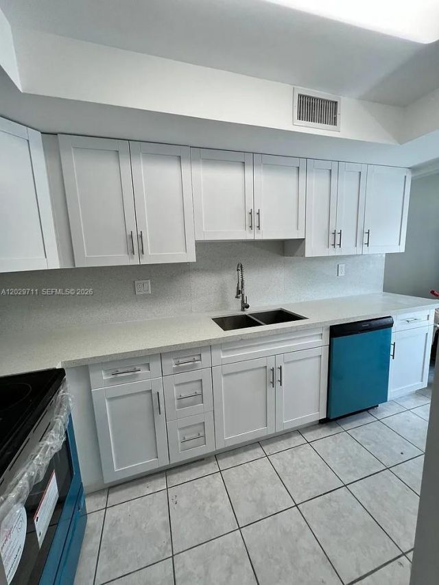 1300 SW 122nd Ave, Unit 101-2, Miami, FL 33184 Photo
