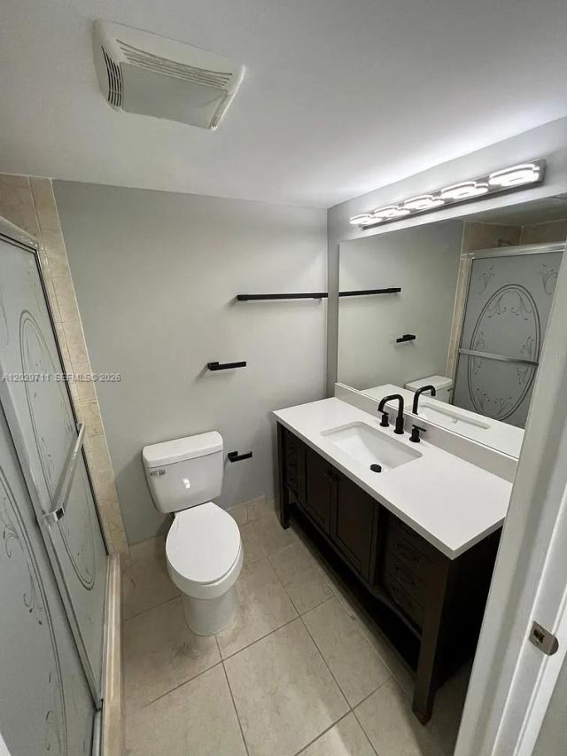 1300 SW 122nd Ave, Unit 101-2, Miami, FL 33184 Photo