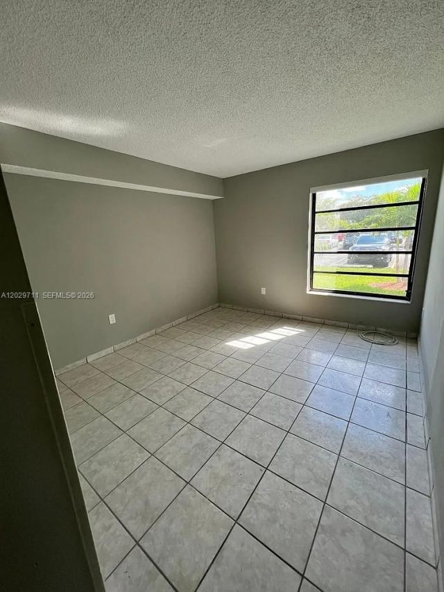 1300 SW 122nd Ave, Unit 101-2, Miami, FL 33184 Photo