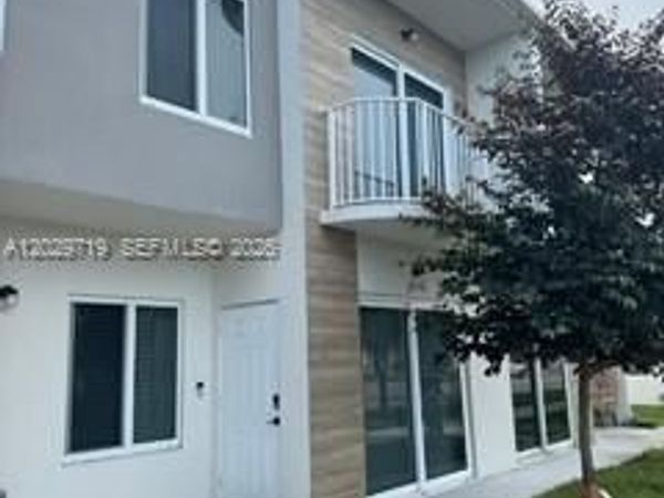 25779 SW 144th Ave, Unit 25779, Homestead, FL 33032