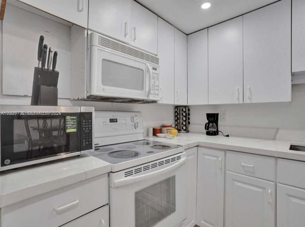 1160 N Federal Hwy , Unit 1222, Fort Lauderdale, FL 33304 Photo