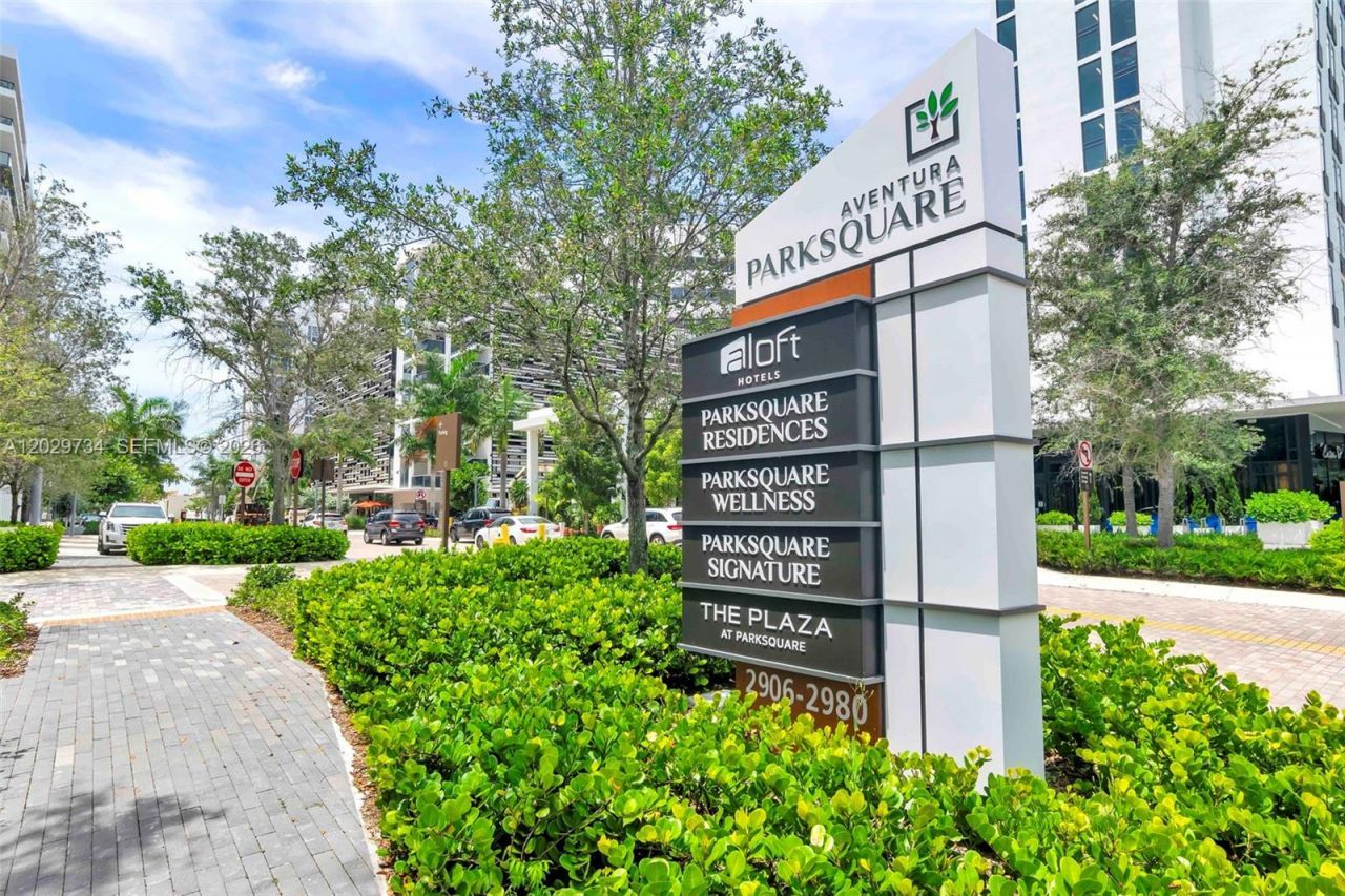 2960 NE 207th St, Unit 1102, Aventura, FL 33180 Photo