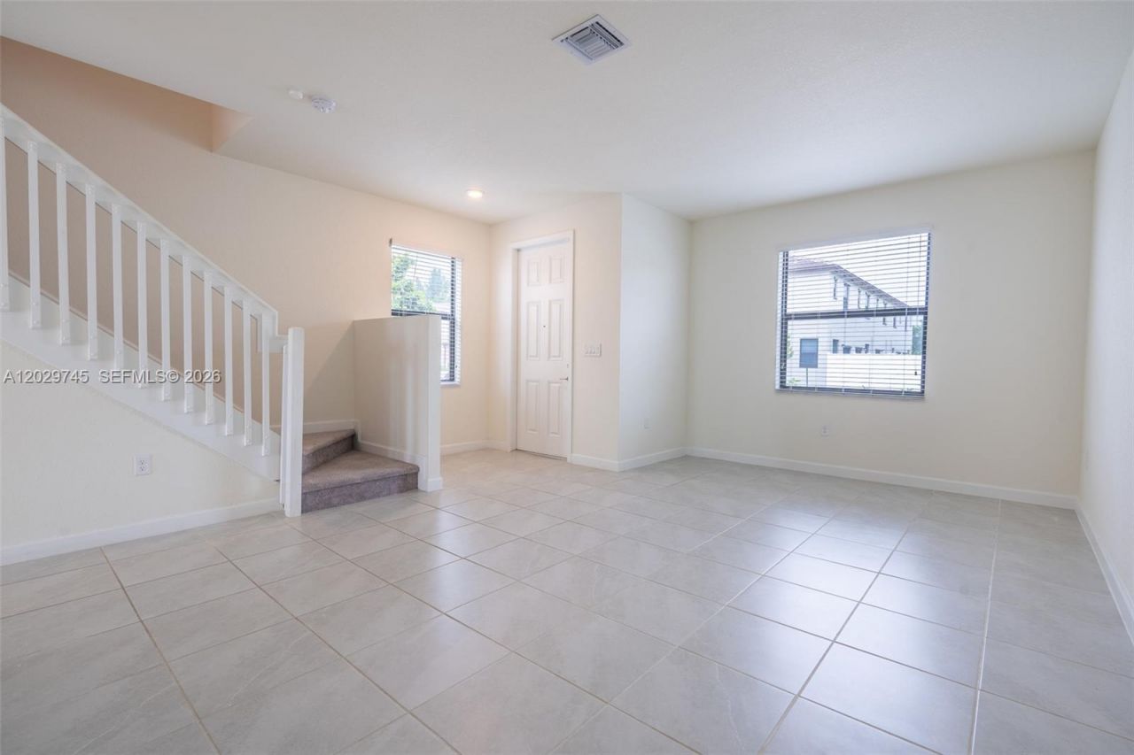 3448 W 114th Ter, Unit ., Hialeah, FL 33018 Photo