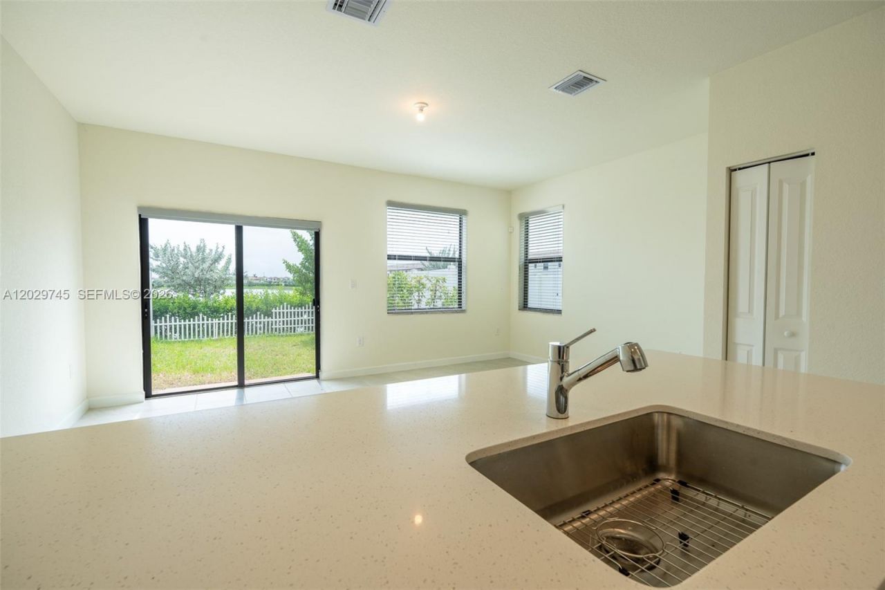 3448 W 114th Ter, Unit ., Hialeah, FL 33018 Photo