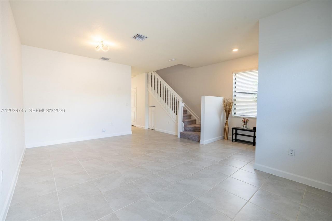 3448 W 114th Ter, Unit ., Hialeah, FL 33018 Photo