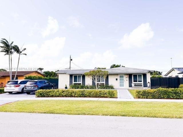 9827 SW 194th St , Unit 9827, Cutler Bay, FL 33157 Photo