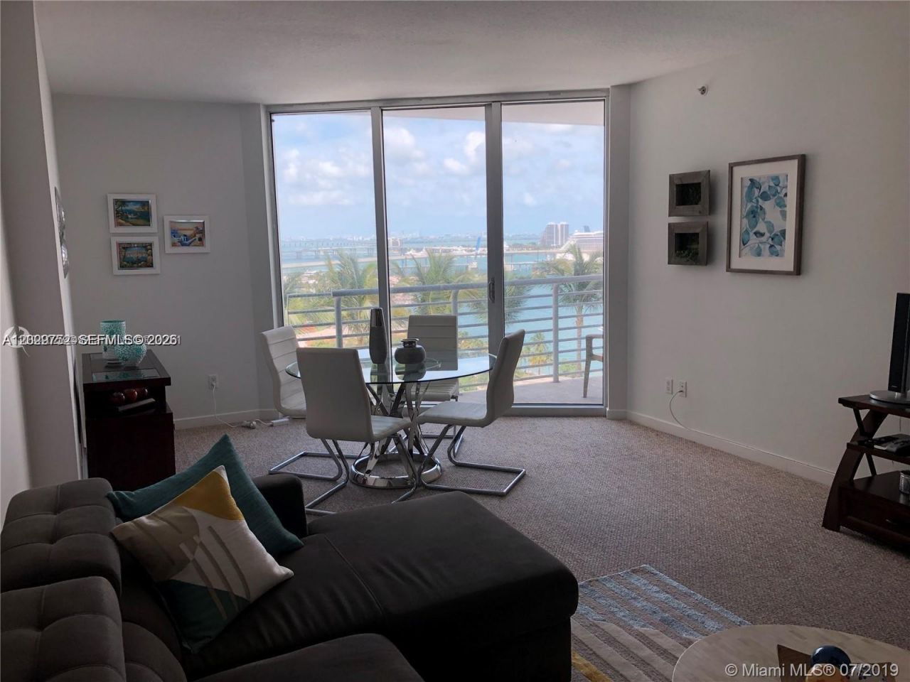 325 S Biscayne Blvd, Unit 1716, Miami, FL 33131 Photo