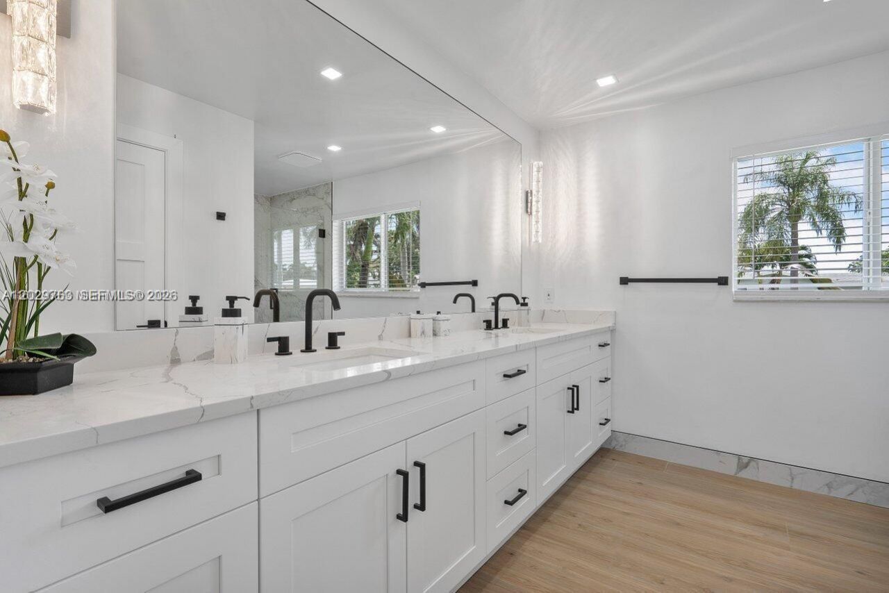 6991 NE 7th Ave , Boca Raton, FL 33487 Photo