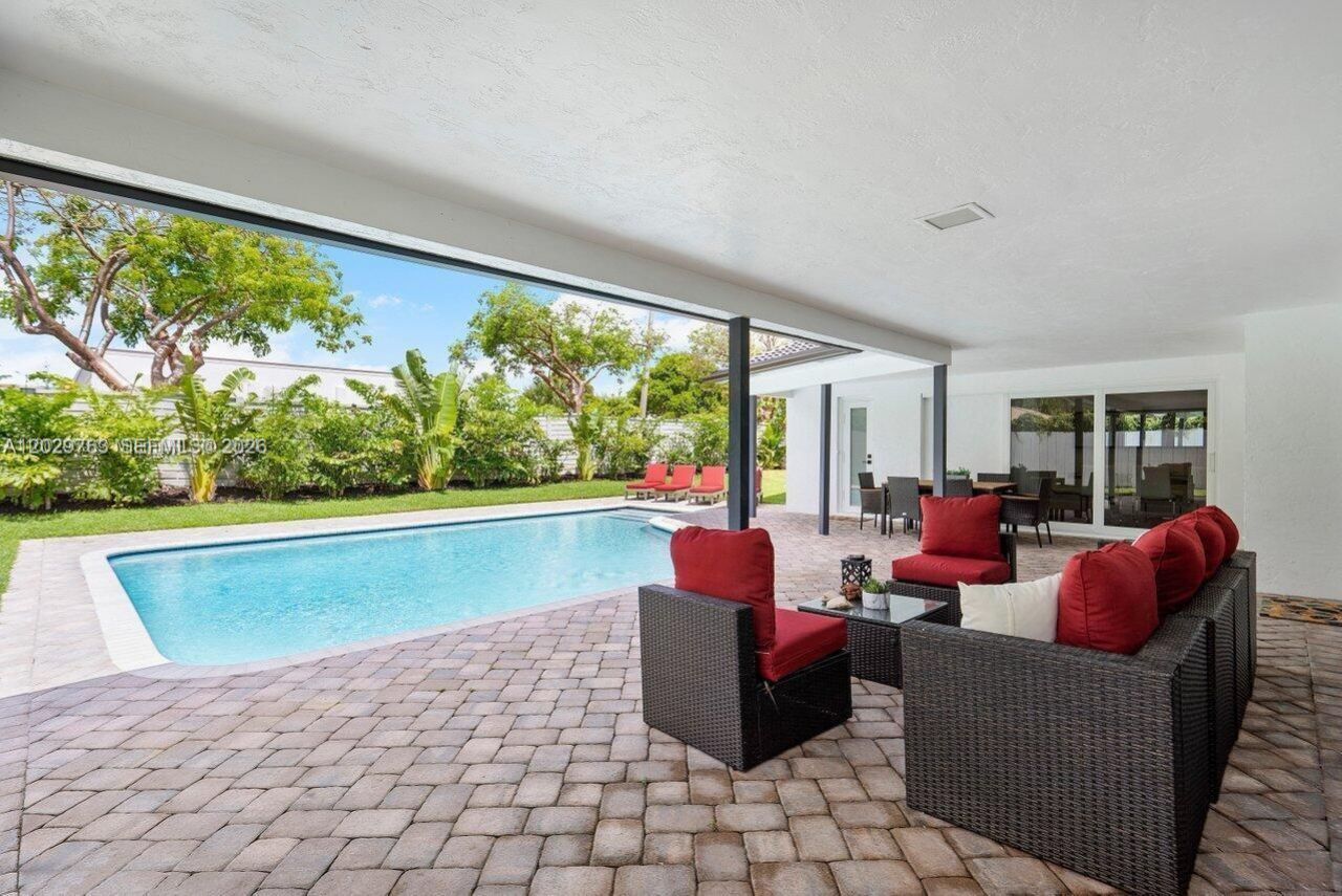 6991 NE 7th Ave , Boca Raton, FL 33487 Photo