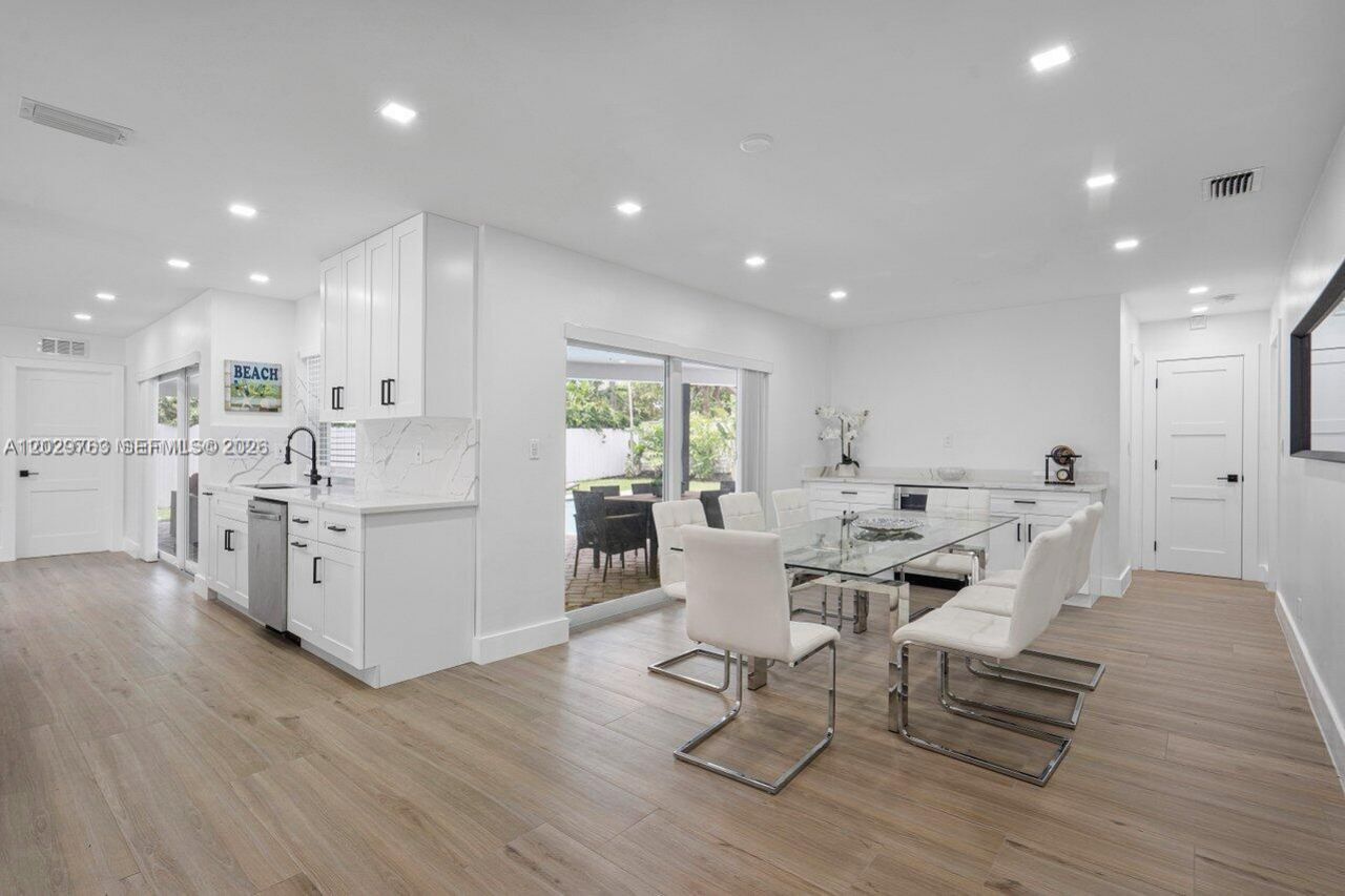 6991 NE 7th Ave , Boca Raton, FL 33487 Photo