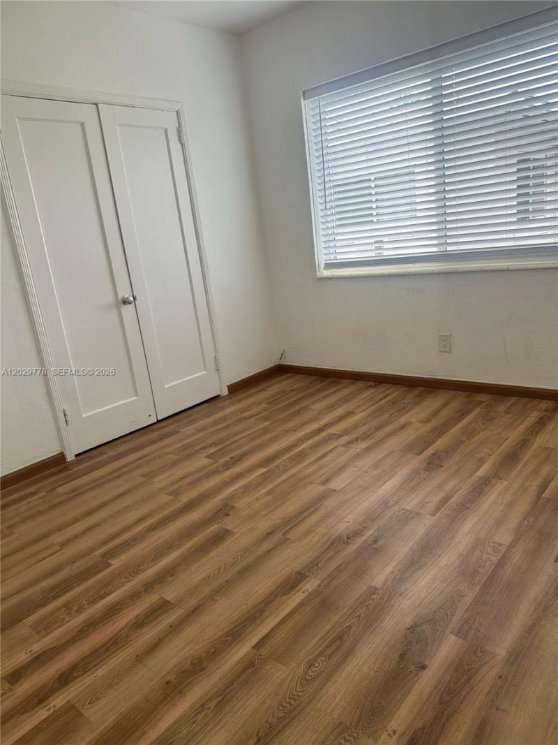 1557 S Le Jeune Rd, Unit 3, Miami, FL 33134 Photo
