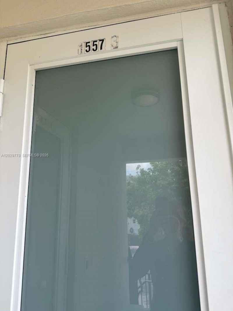 1557 S Le Jeune Rd, Unit 3, Miami, FL 33134 Photo