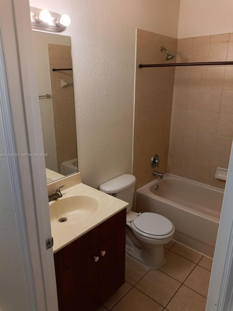 1936 Alamanda Way , Unit 1, Riviera Beach, FL 33404 Photo