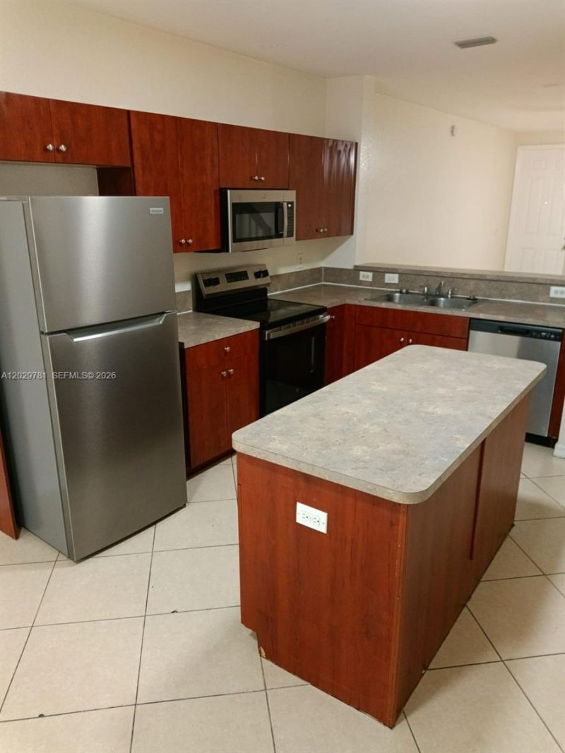 1936 Alamanda Way , Unit 1, Riviera Beach, FL 33404 Photo