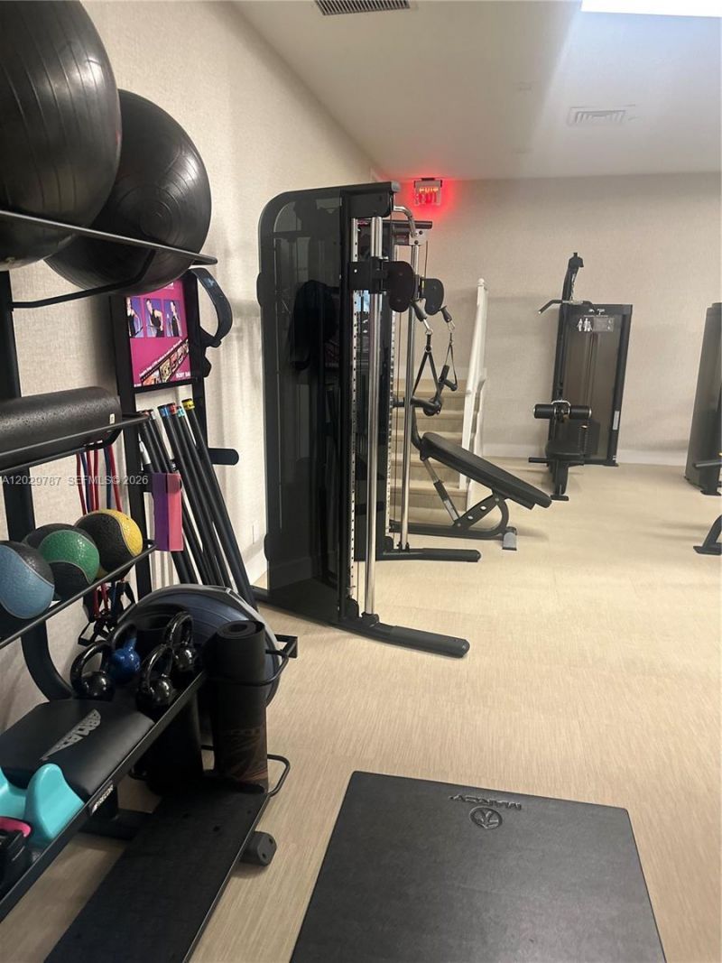 3640 Yacht Club Dr , Unit 1403, Aventura, FL 33180 Photo