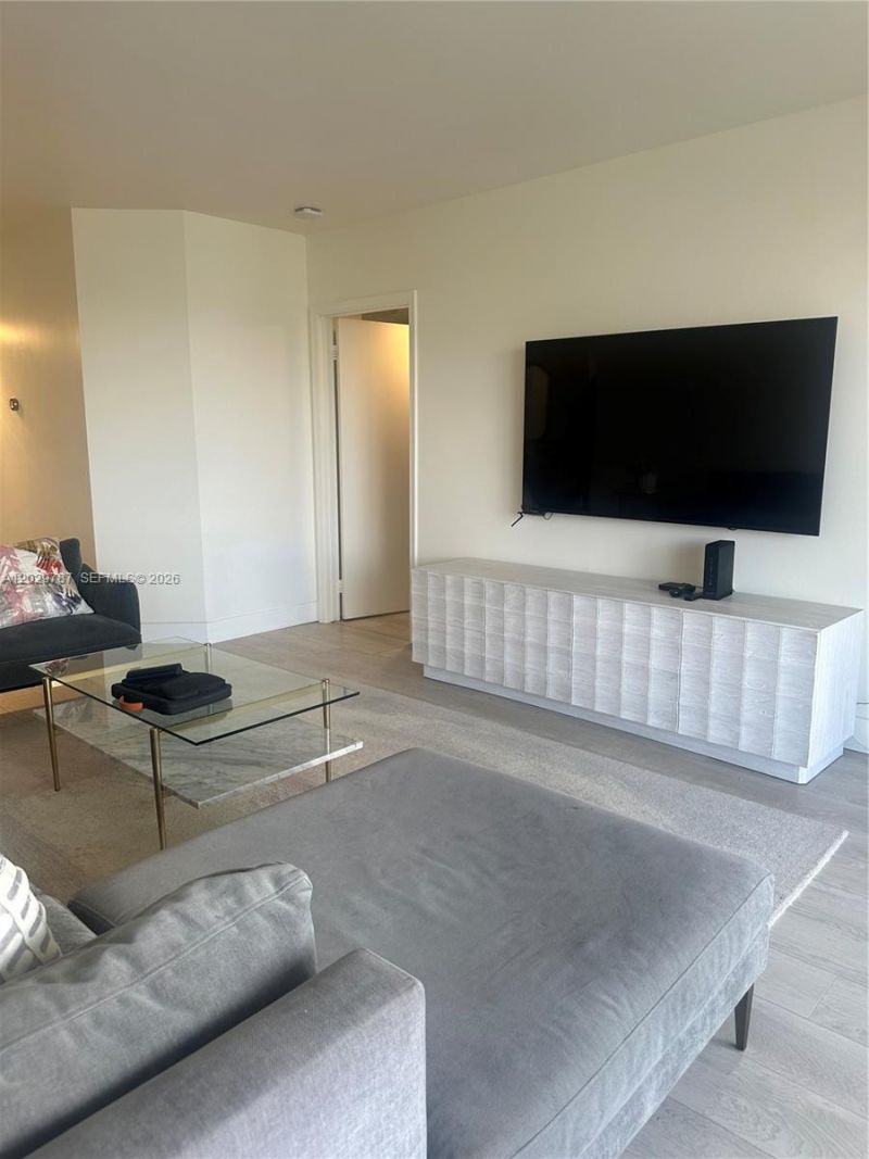 3640 Yacht Club Dr , Unit 1403, Aventura, FL 33180 Photo