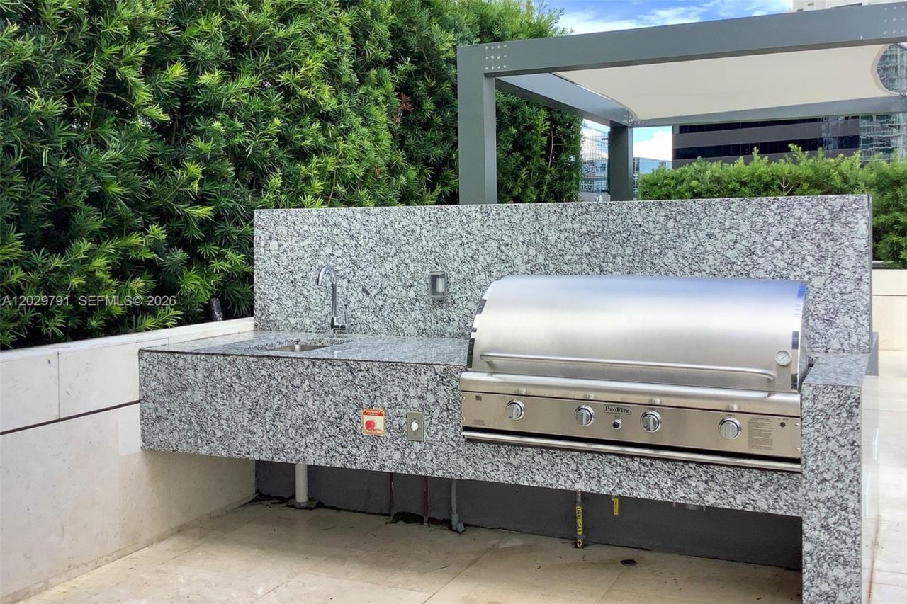 801 S Miami Ave , Unit 3706, Miami, FL 33130 Photo
