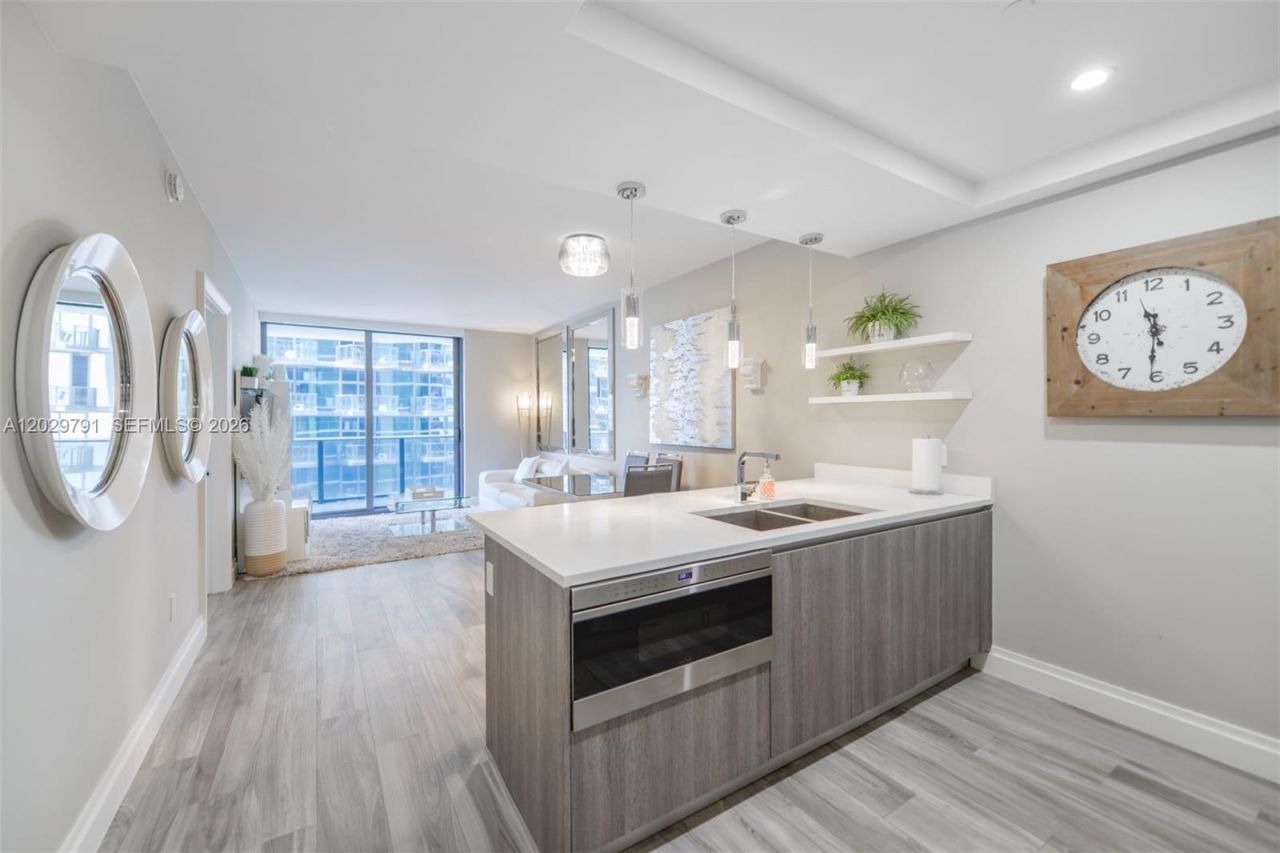 801 S Miami Ave , Unit 3706, Miami, FL 33130 Photo