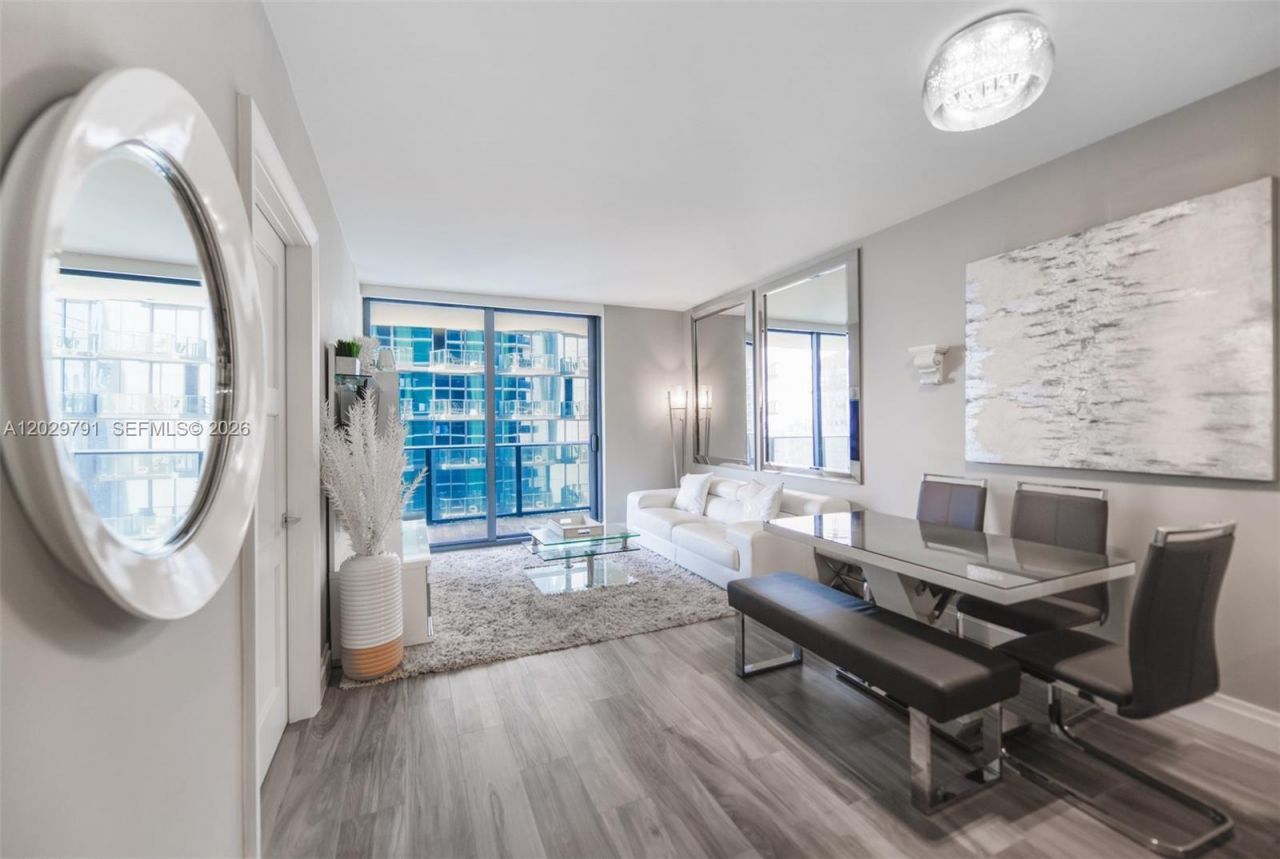 801 S Miami Ave , Unit 3706, Miami, FL 33130 Photo