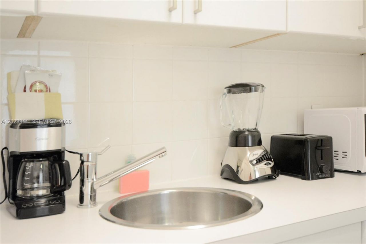 1021 Euclid Ave , Unit 1, Miami Beach, FL 33139 Photo