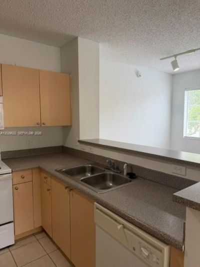 7980 N Nob Hill Rd , Unit 207, Tamarac, FL 33321 Photo
