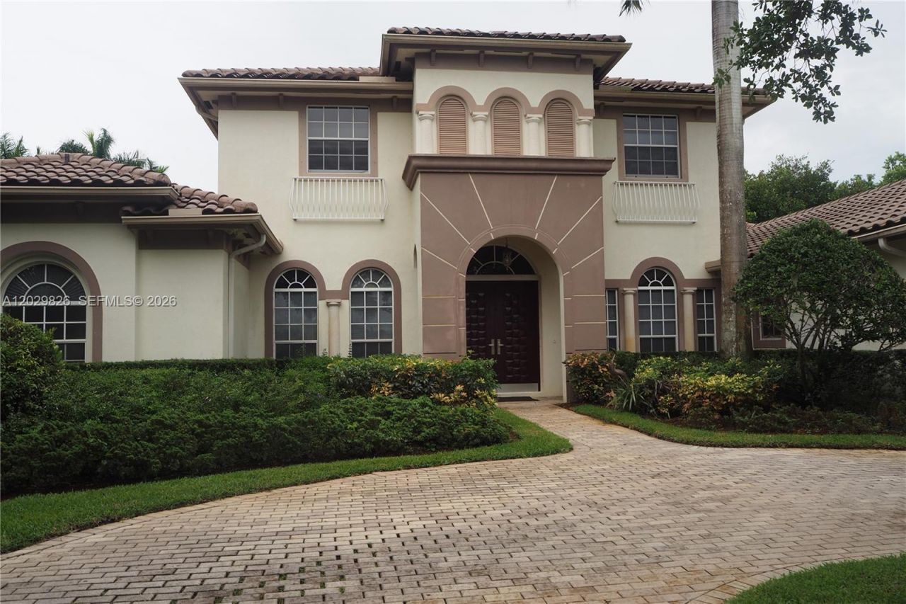 2750 E Jockey Cir E , Davie, FL 33330 Photo