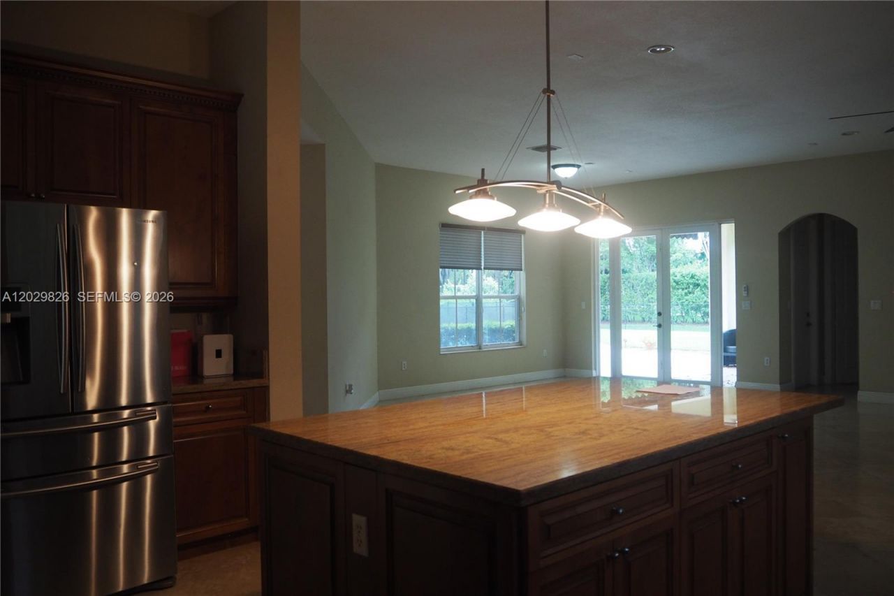 2750 E Jockey Cir E , Davie, FL 33330 Photo