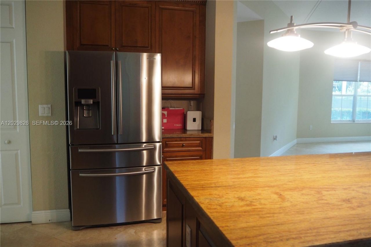 2750 E Jockey Cir E , Davie, FL 33330 Photo