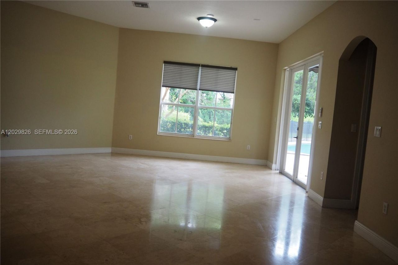 2750 E Jockey Cir E , Davie, FL 33330 Photo
