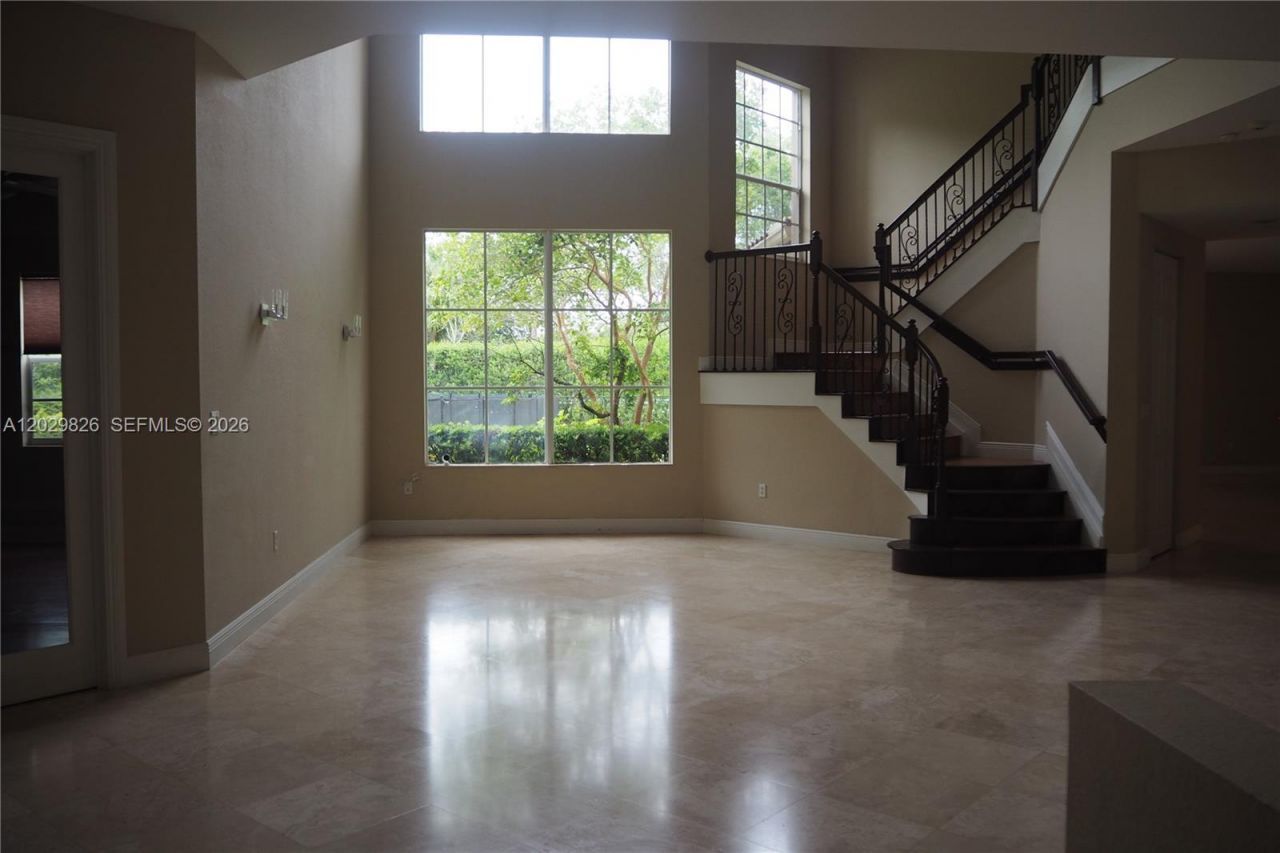 2750 E Jockey Cir E , Davie, FL 33330 Photo
