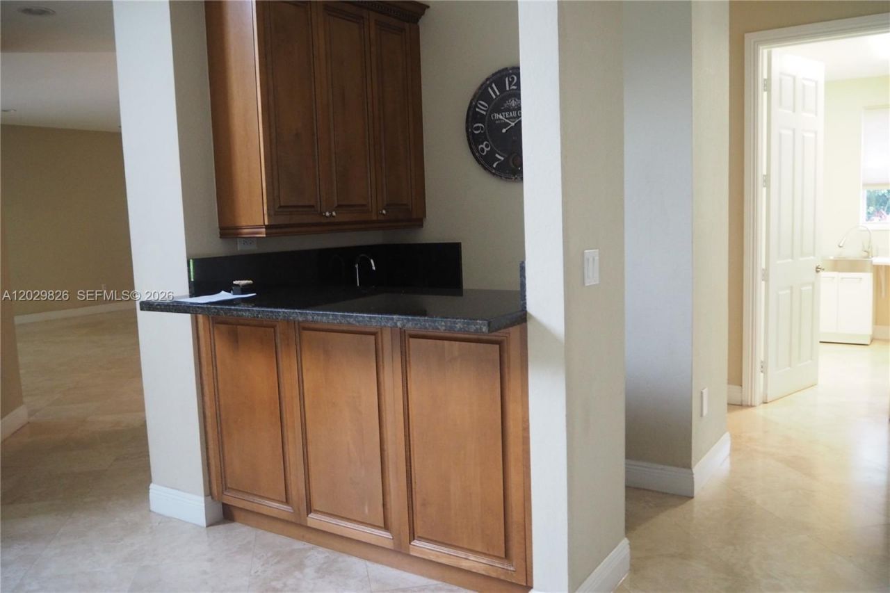 2750 E Jockey Cir E , Davie, FL 33330 Photo