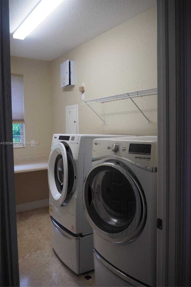 2750 E Jockey Cir E , Davie, FL 33330 Photo