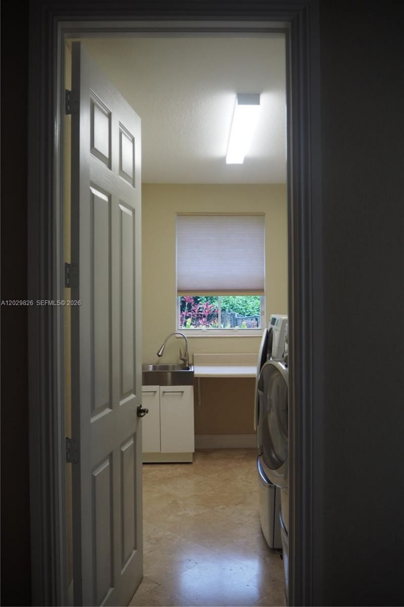 2750 E Jockey Cir E , Davie, FL 33330 Photo