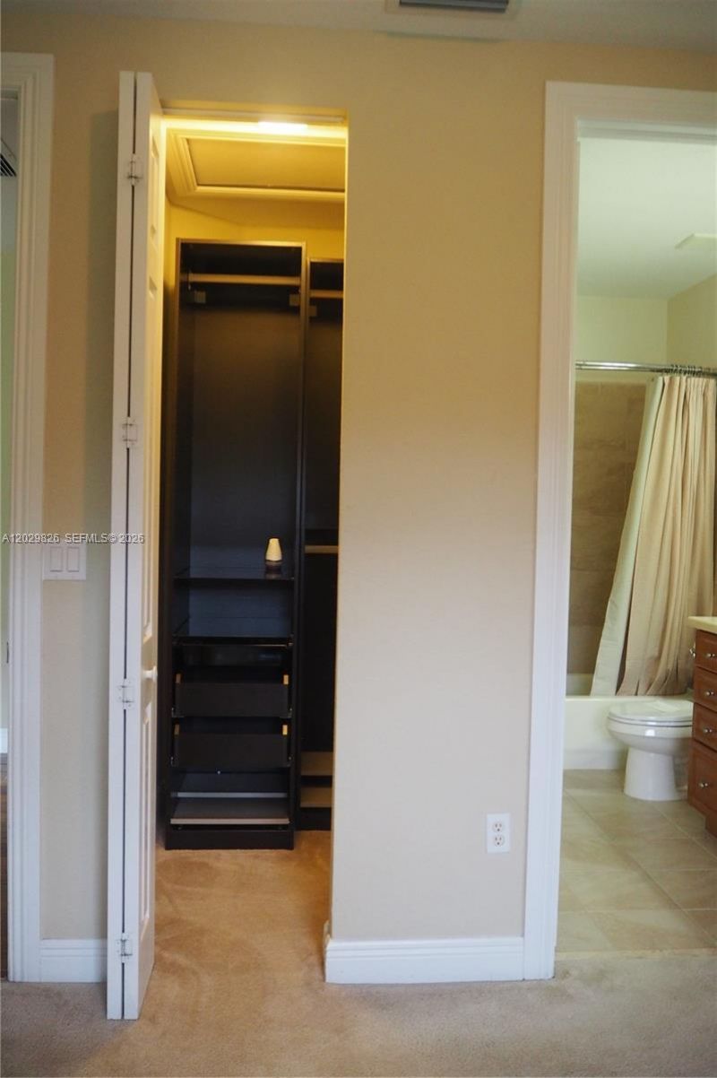 2750 E Jockey Cir E , Davie, FL 33330 Photo