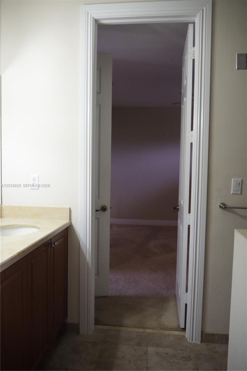 2750 E Jockey Cir E , Davie, FL 33330 Photo