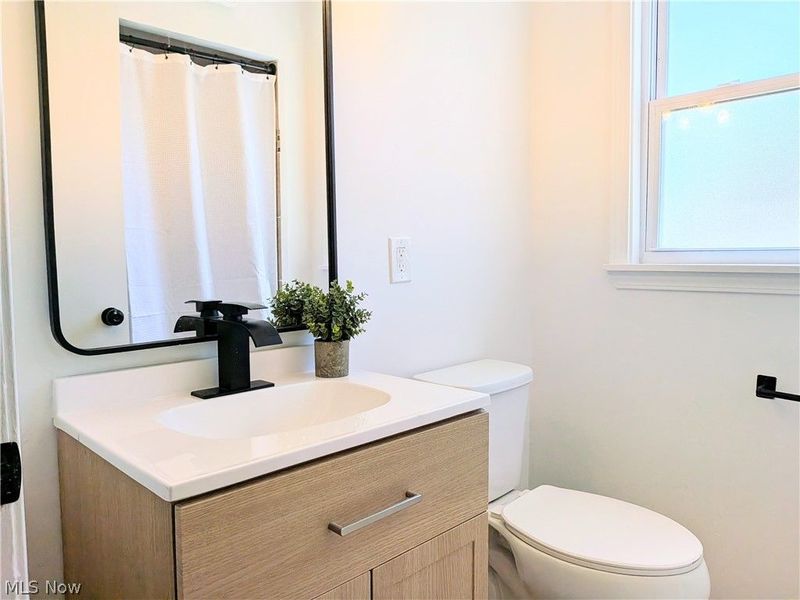 3658 W 138th Street , Cleveland, OH 44111 Photo 23