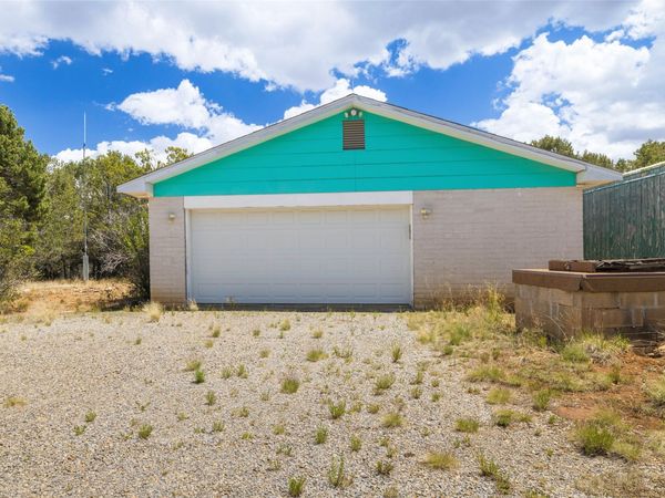 1429 nm 344 , Cedar Crest, NM 87008