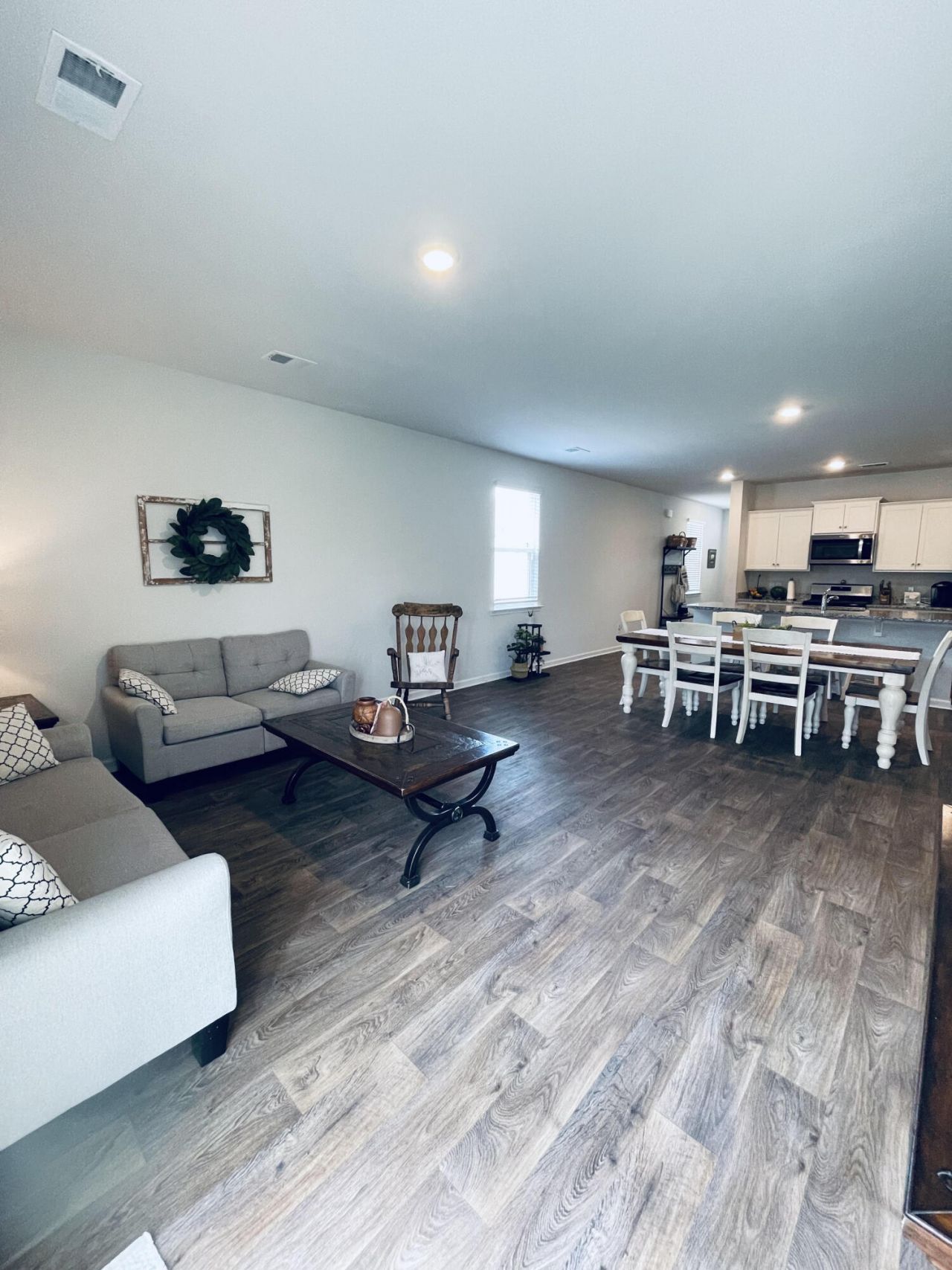 177 Lagoona Drive Photo 4