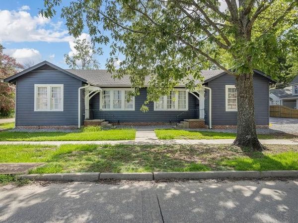 210 S OAK Street , Hammond, LA 70403