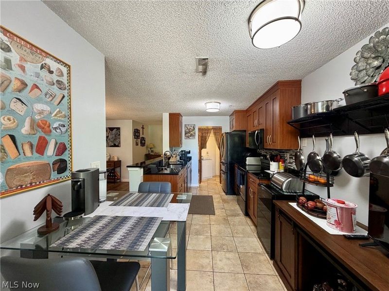180 Fox Hollow Drive , Unit 101, Mayfield Heights, OH 44124 Photo 9