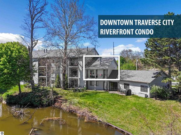 525 Riverine Drive, Unit 201, Traverse City, MI 49684