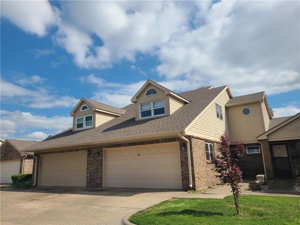 1020 W Cypress Street , Unit 6, Rogers, AR 72756