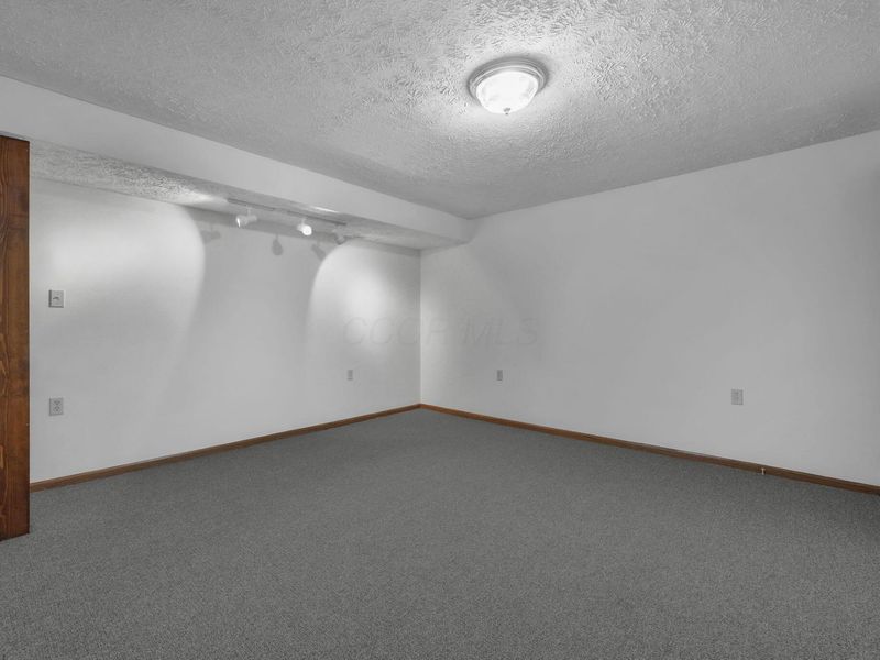 5577 Davidson Road, Hilliard, OH 43026 Photo 27